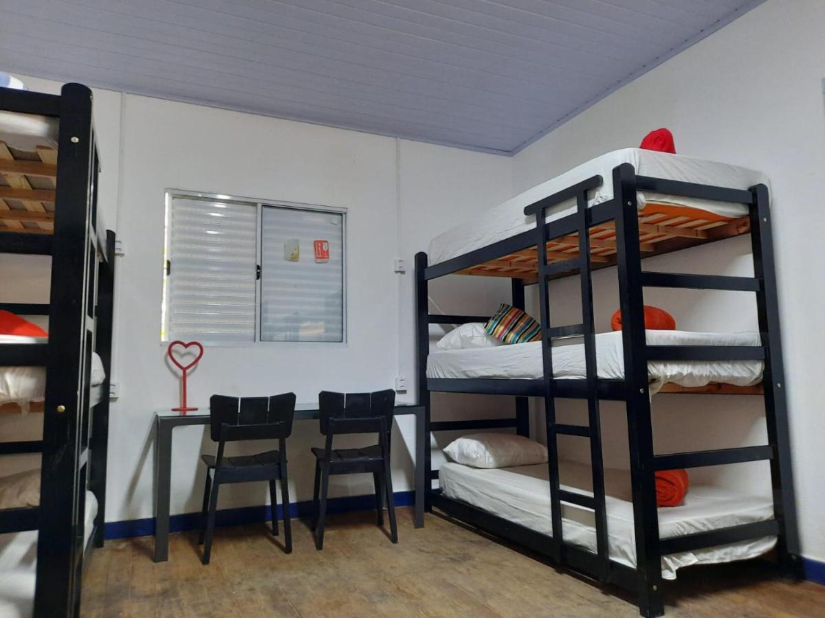 Vilarejo Hostel Pinheiros Guest House São Paulo Buitenkant foto