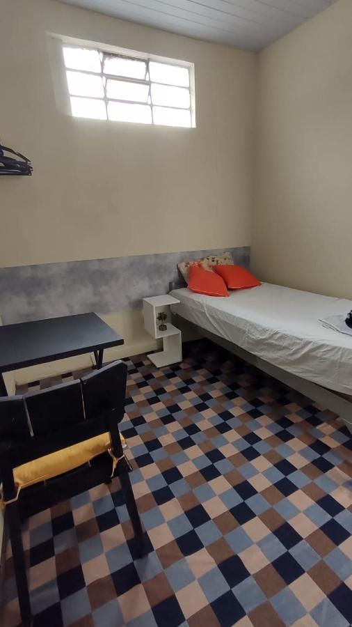 Vilarejo Hostel Pinheiros Guest House São Paulo Buitenkant foto